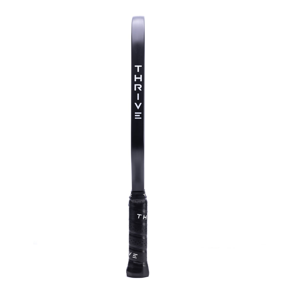 Blackout 16mm (POWER SERIES) Includes head cover, lead weights, key chain, and weight card.